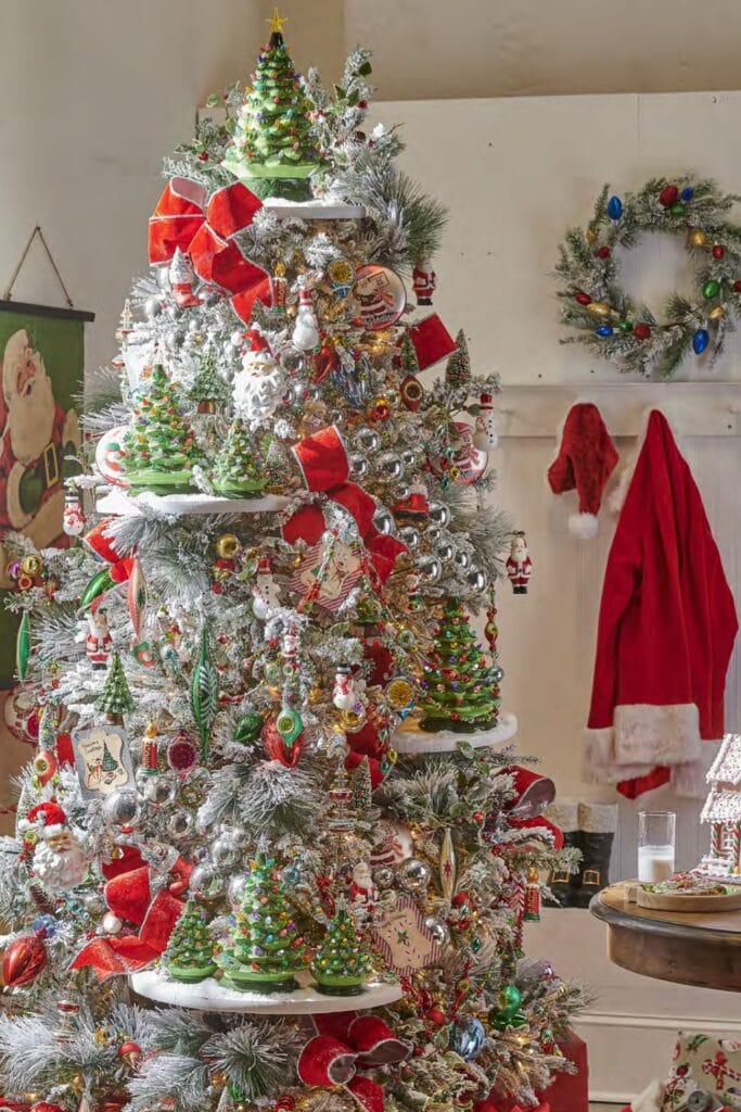 no place like home, vintage retro style christmas tree idea
