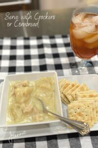 chicken and dumplings with crackers