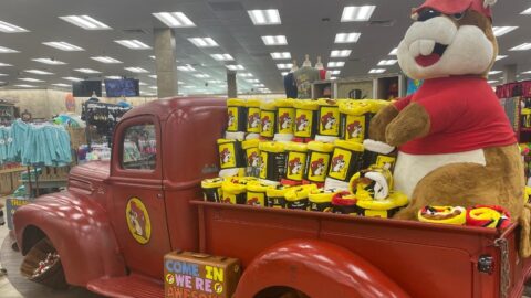 buc-ees super convenience store