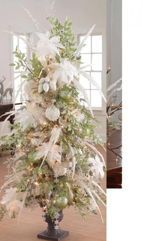 elegant christmas tree