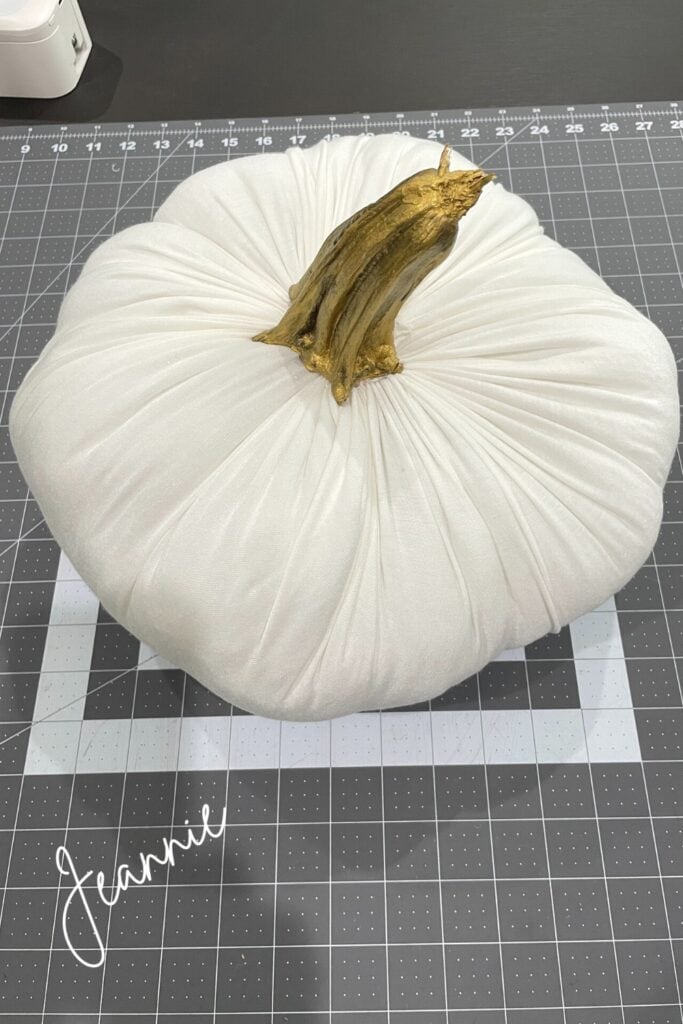 how to make a fabric pumpkin