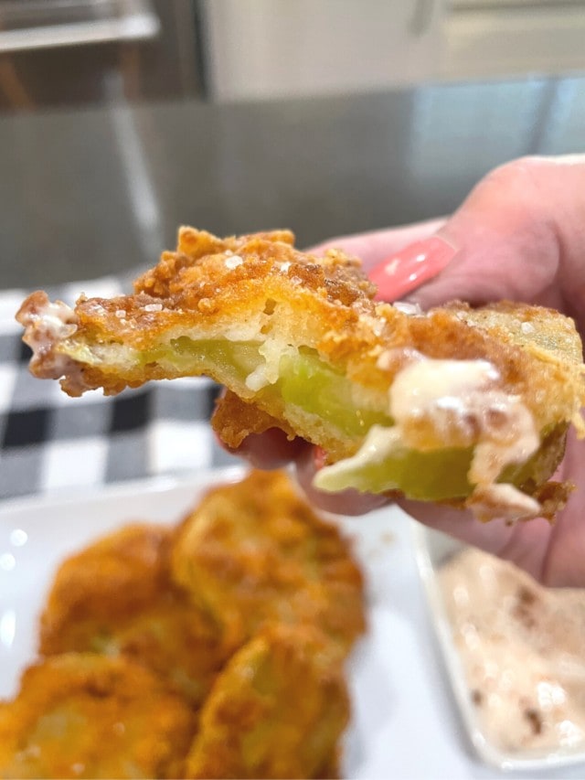fried green tomatoes with dip