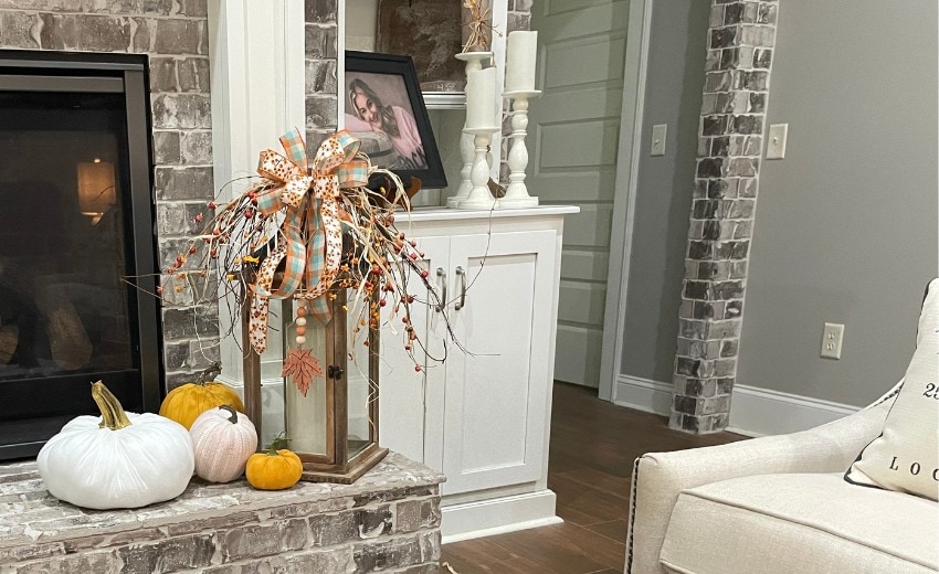 easy to make fall lantern swag or topper with bow