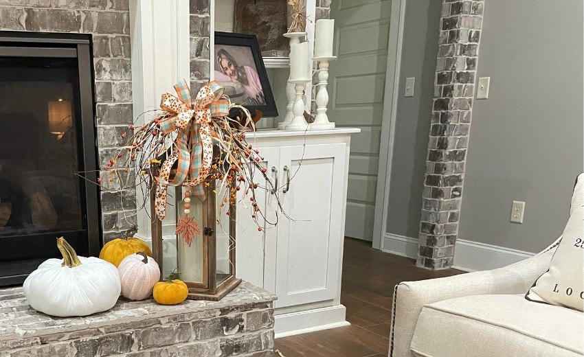 easy to make fall lantern swag or topper with bow