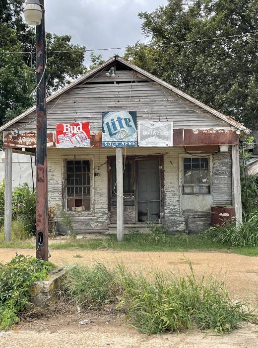 old country store in the delta