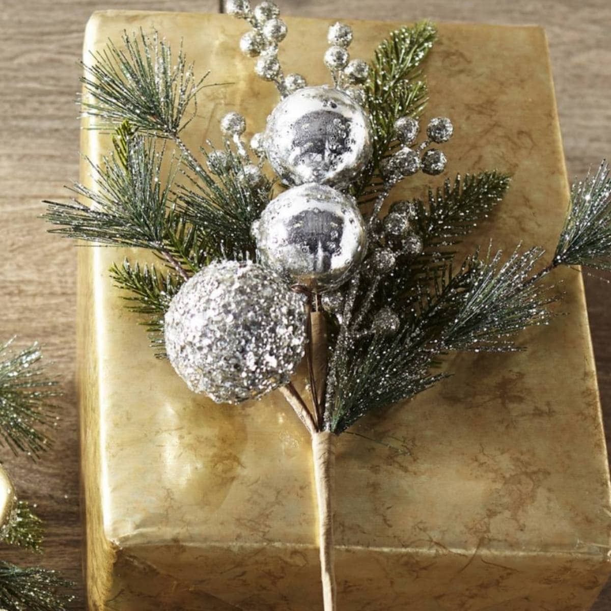 Christmas Elegance: Bon Noel Tree by RAZ
