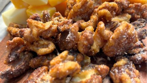 sweet and salty walnuts