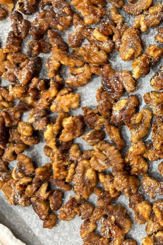 sweet and salty walnuts