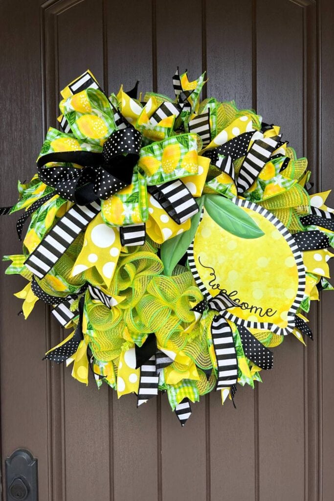 deco mesh ruffle wreath with lemon sign