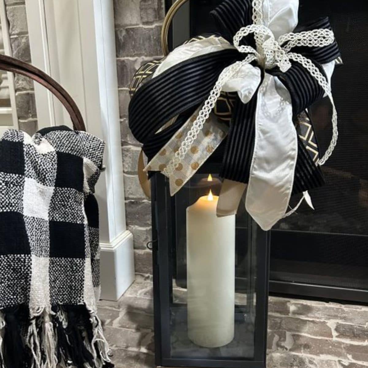 black and neutral bow for a black metal lantern