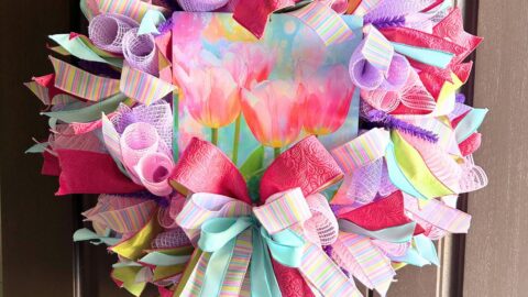 mesh wreath with exclusive tulip sign from Trendy Tree