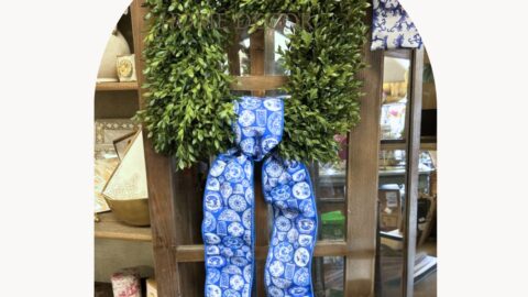 how to decorate a boxwood wreath with ribbon - green plastic boxwood wreath with single ribbon